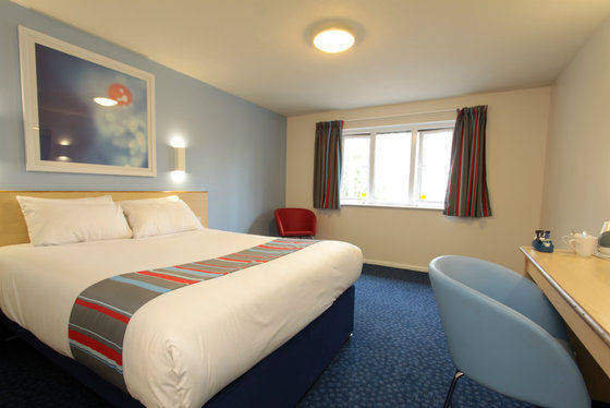 Travelodge إلمنستر الغرفة الصورة
