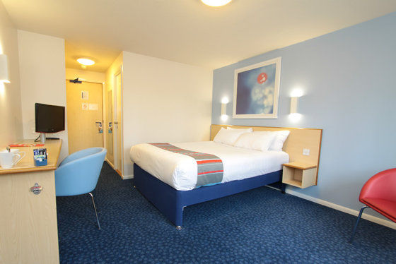Travelodge إلمنستر الغرفة الصورة