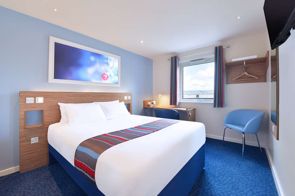 Travelodge إلمنستر الغرفة الصورة