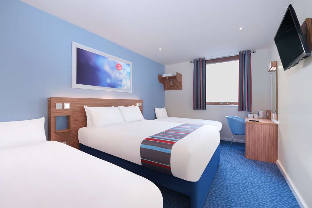Travelodge إلمنستر الغرفة الصورة
